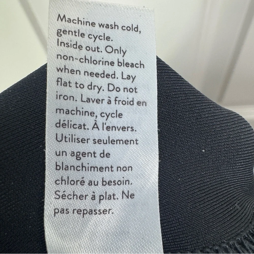 Spanx Faux Leather Black Shimmer Metallic Slimming Leggings Pants Women's XL - Picture 12 of 12